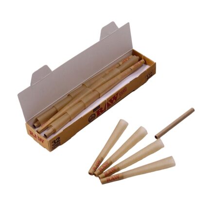 Raw Pre-Rolled 1 1/4 Classic 32 Cones